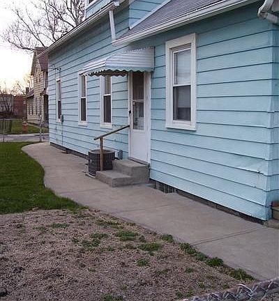 4th image of 3297 W 23rd Pl