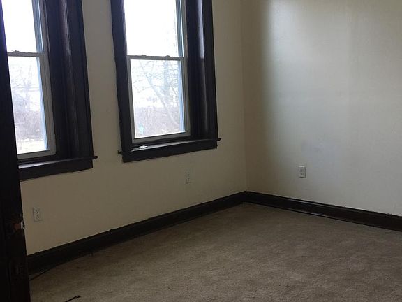 4th image of 353 Walden Ave Floor 1