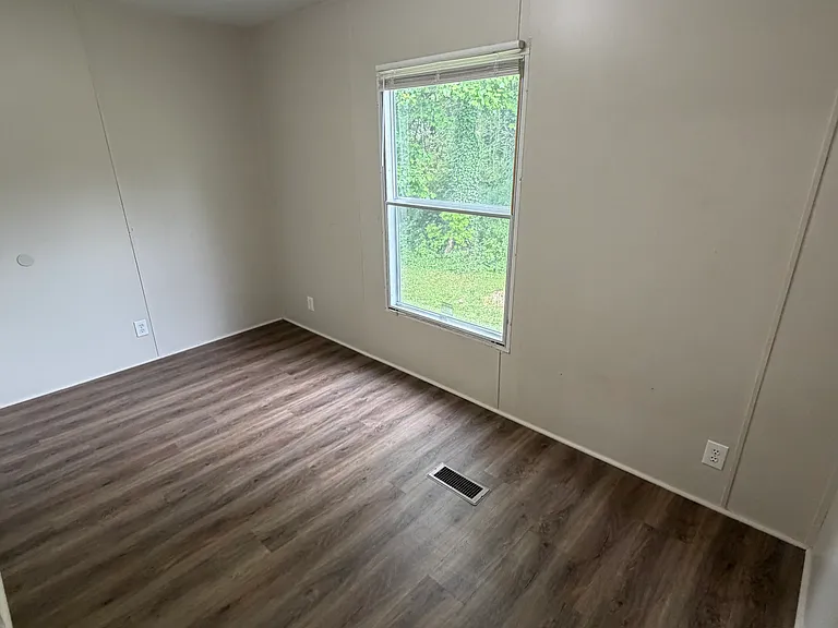 42 Longview Drive — Photo 27