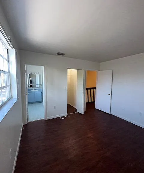 12233 SW 52nd St — Photo 8