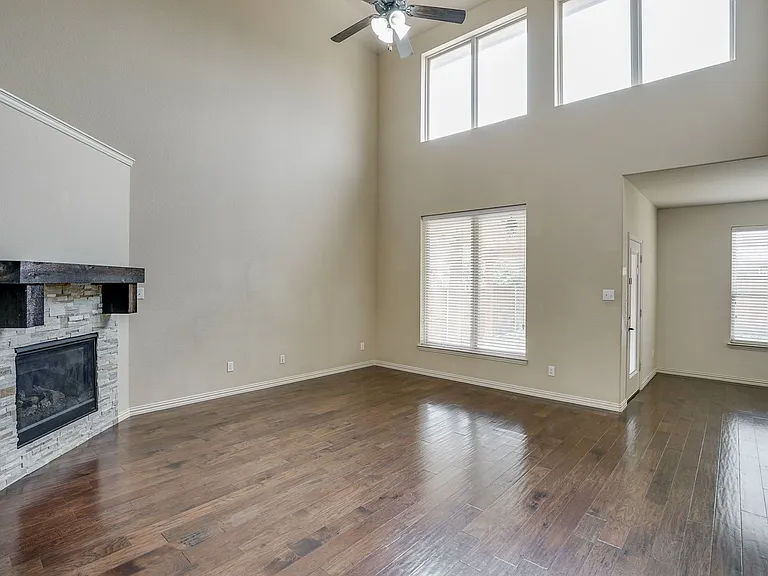 8813 Denstone Dr — Photo 4