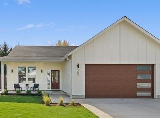207 W Oak St, Yacolt, WA 98675