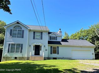 2026 Candlewood Dr, Blakeslee, PA 18610