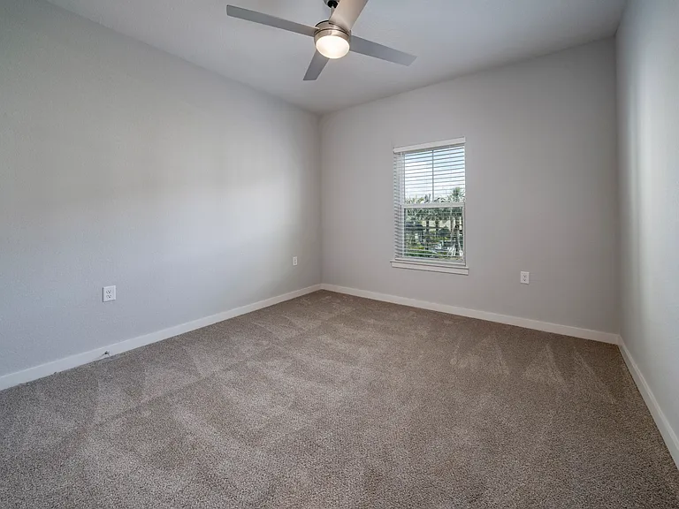 The Avery — Photo 36