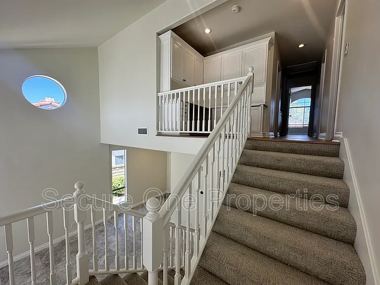 1740 Amarelle St — Photo 18