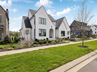 8832 Edgecomb Dr, College Grove, TN 37046