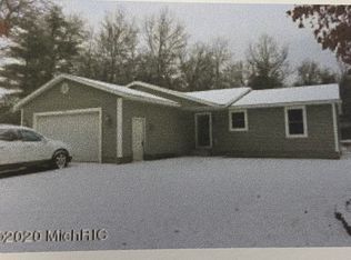 370 W Hickory Rd, Twin Lake, MI 49457