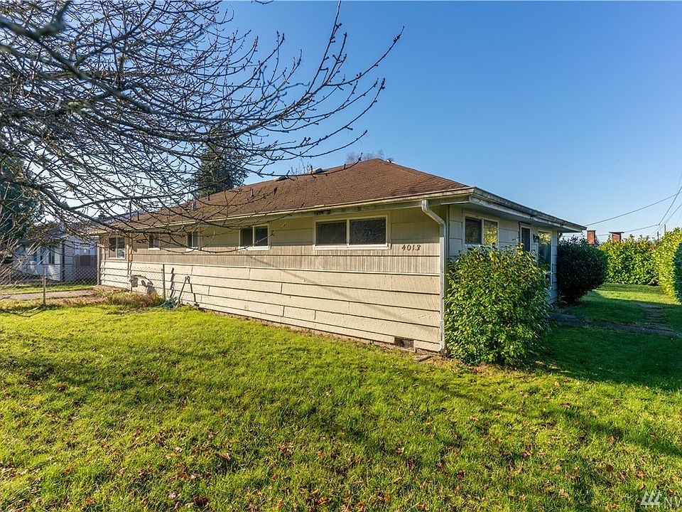Great home that needs a bit of TLC, but will shine with some work and elbow grease!