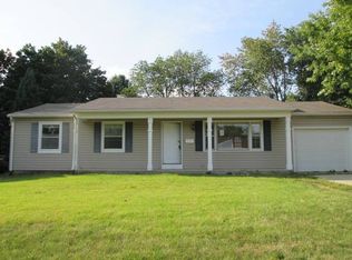39 Codorus Rd, Montgomery, IL 60538