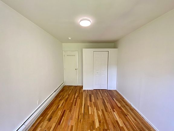 5th image of 268 Boerum St APT 2L