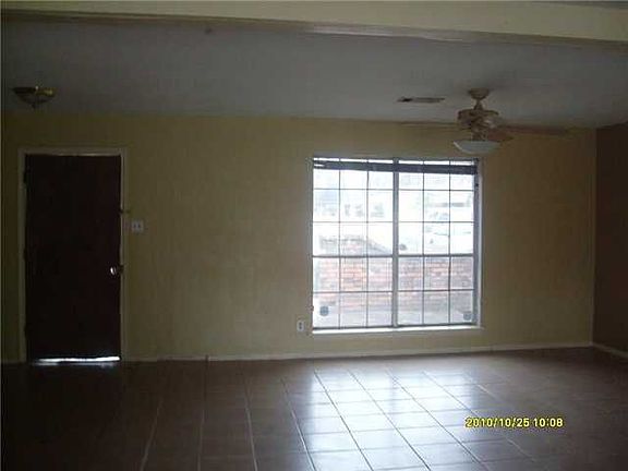 5th image of 14019 Woodforest Blvd