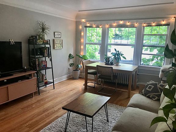 2nd image of 303 16th Ave E #204
