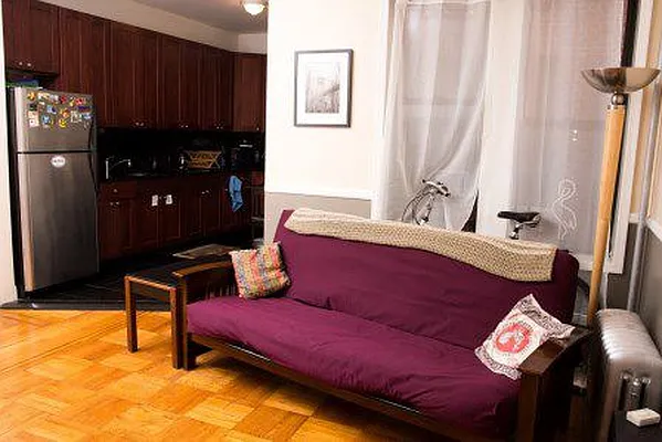 Rented by Mdays Realty | media 9