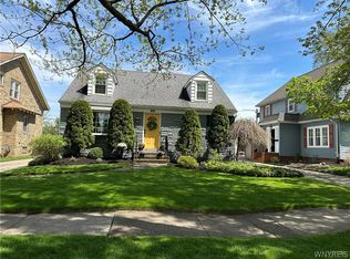 286 Berryman Dr, Amherst, NY 14226