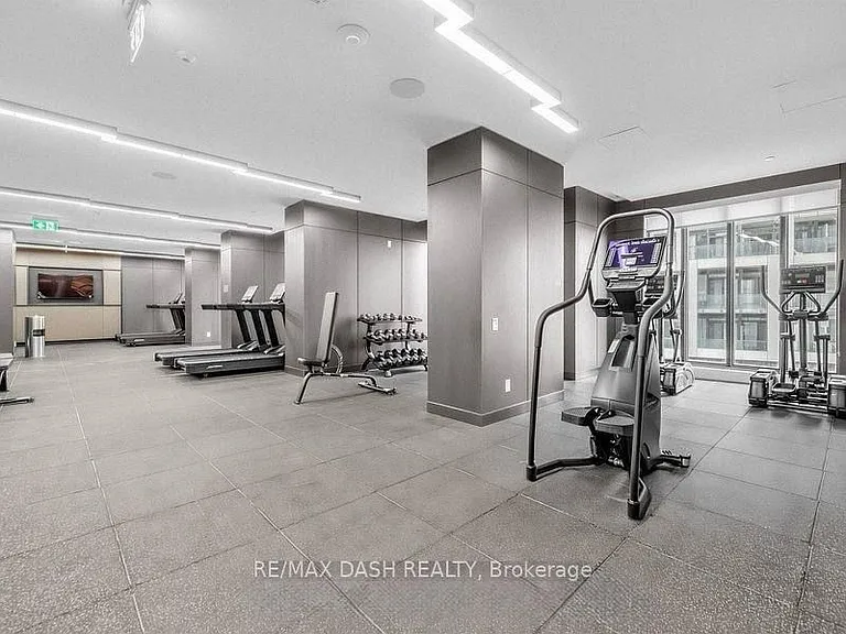 20 Soudan Ave #1208 — Photo 24