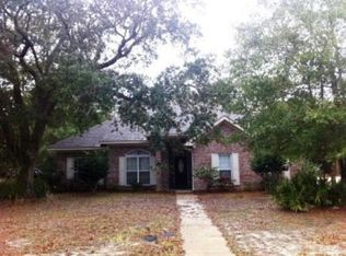 11 Lakeside Dr, Gulf Shores, AL 36542