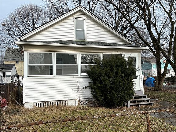 2nd image of 6210 Pear Ave