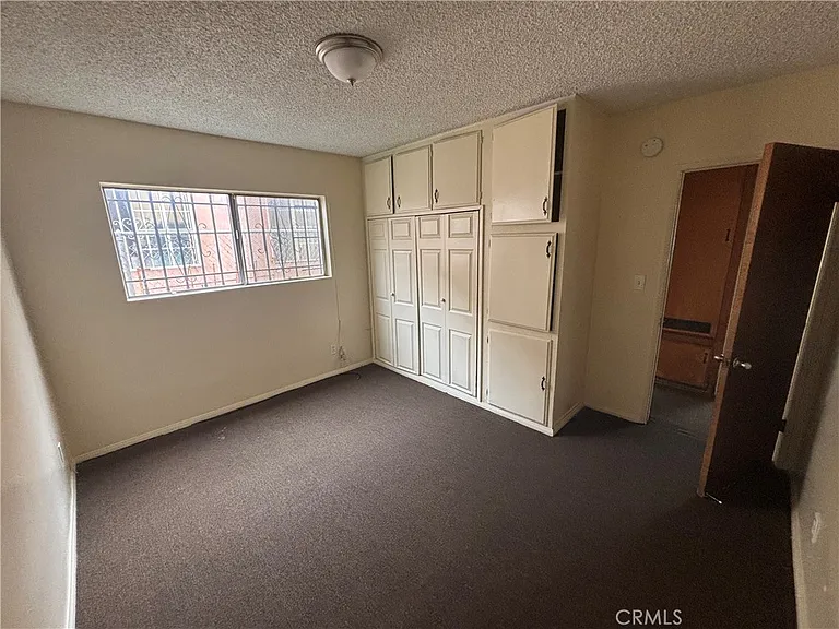 8866 S Wall St — Photo 8