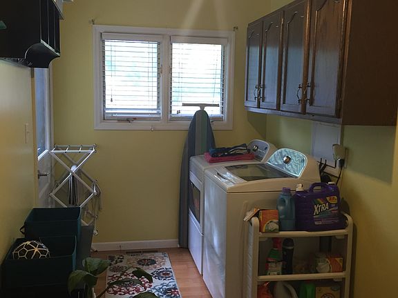 3rd image of 1210 William Ct