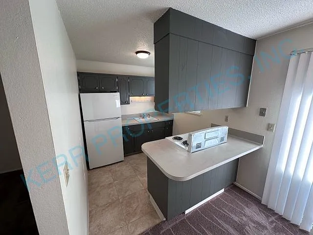 7512 SE Steele St — Photo 6