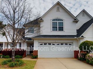 524 Cliffview Ct, Greer, SC 29650