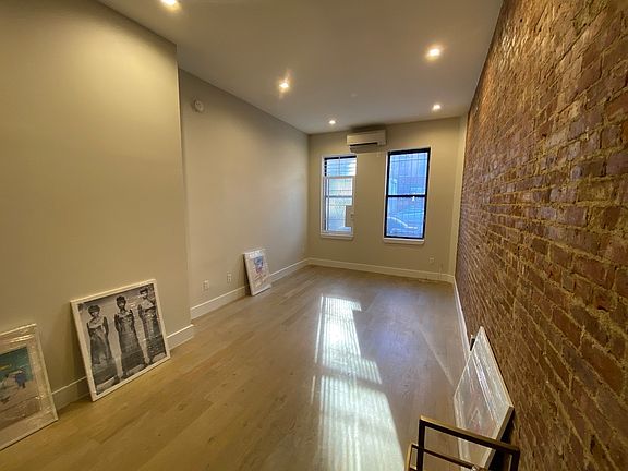 5th image of 1090 Bedford Ave #1P