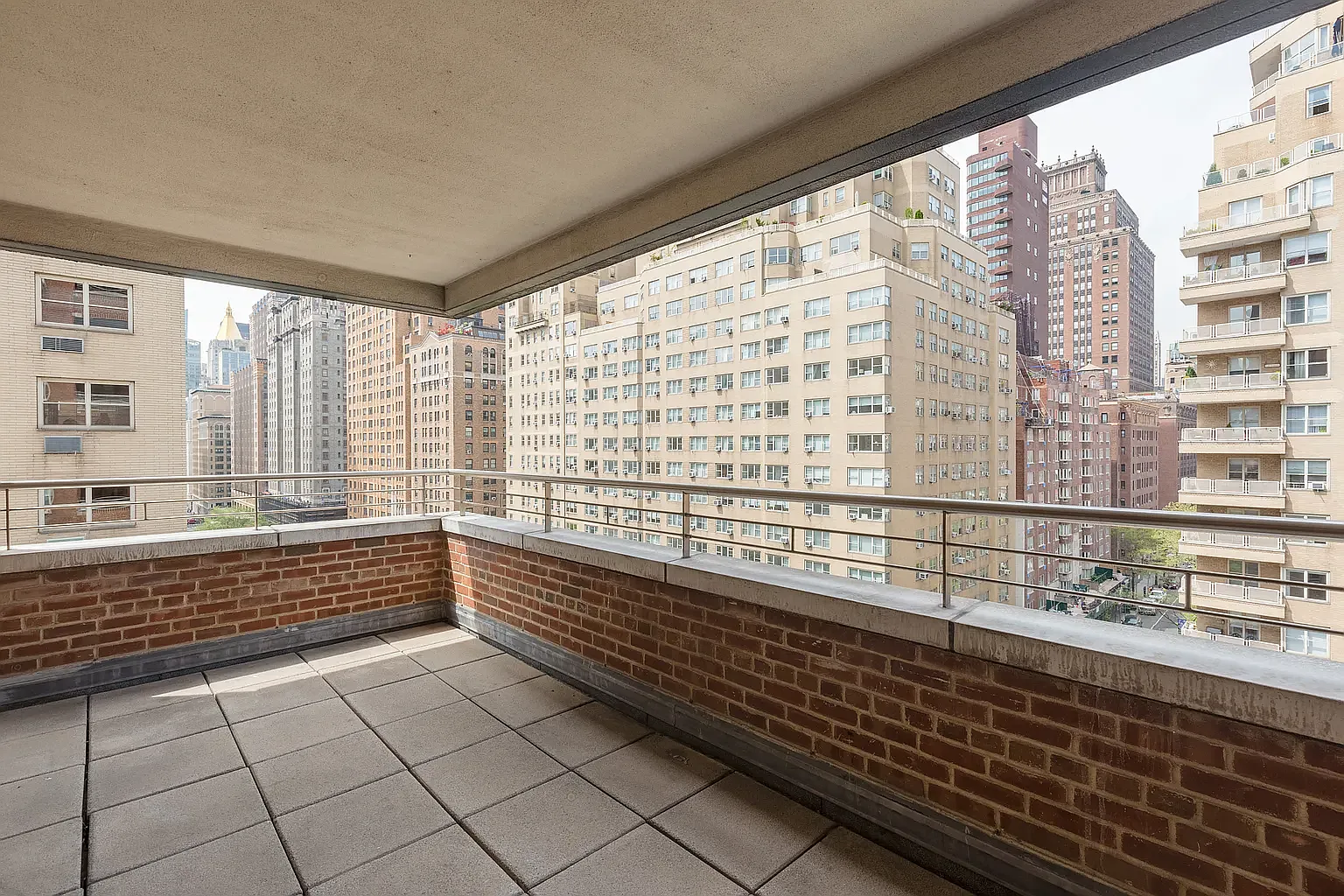41 Park Avenue — Photo 1