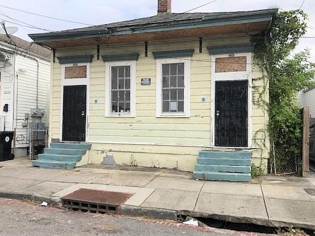 1st image of 2631-33 Dumaine St