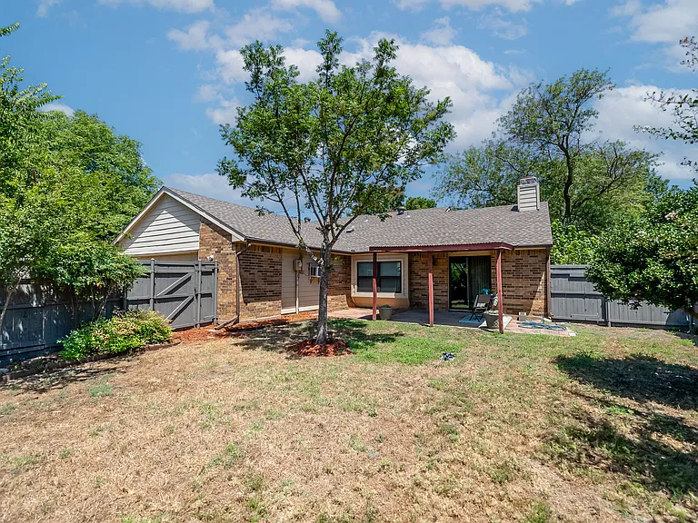 1320 Clearview Dr — Photo 25