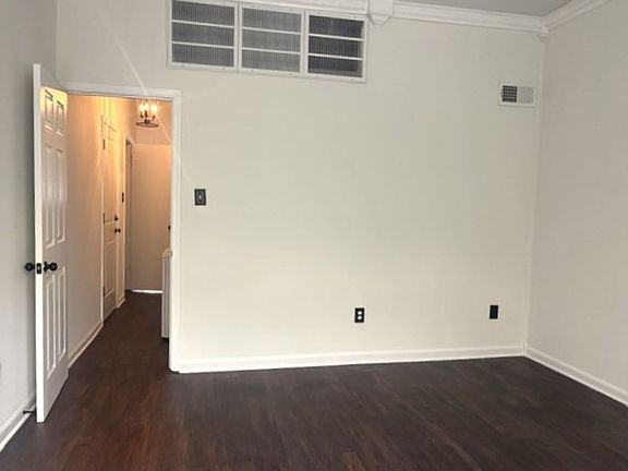 5th image of 435 2nd St S #E-2