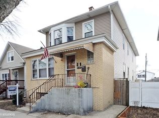 5635 W Berenice Ave, Chicago, IL 60634
