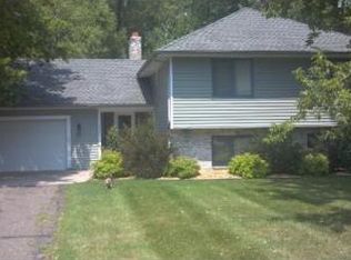 4445 Kirkwood Ln N, Plymouth, MN 55442
