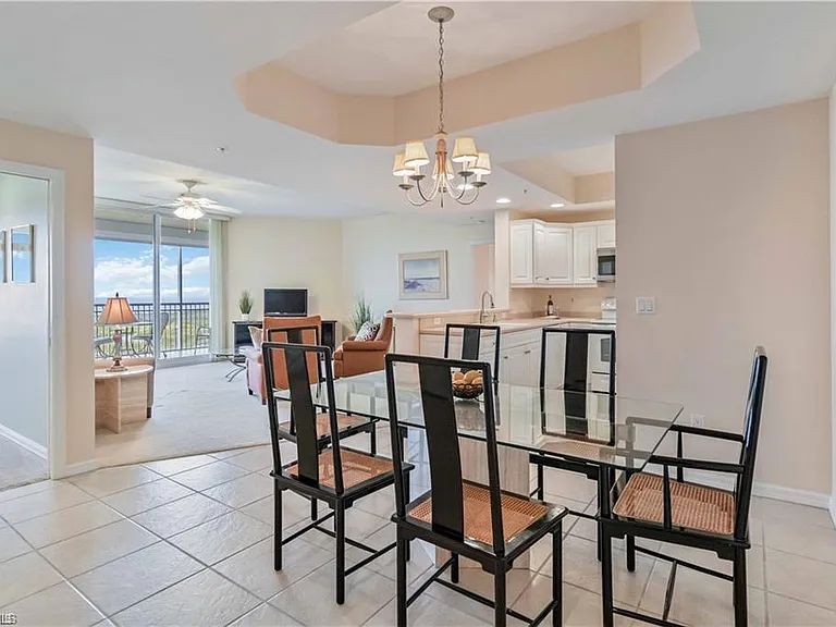 1001 Arbor Lake Dr #1406 — Photo 5