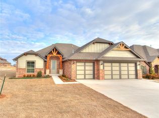 2257 E Thomas Ter, Mustang, OK 73064