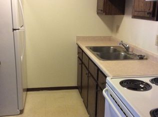 2125 Meadow Ln APT 3, Schererville, IN 46375