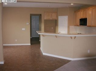12 Elijah Ct, Pittsburg, CA 94565