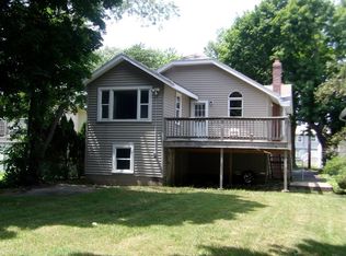 28 Belmont St, Hull, MA 02045