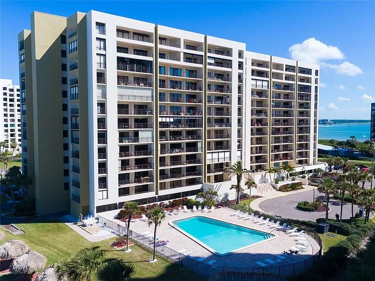 1480 Gulf Blvd #308 — Photo 28