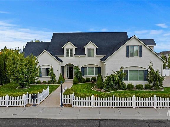 2nd image of 2795 Sun Meadow Dr