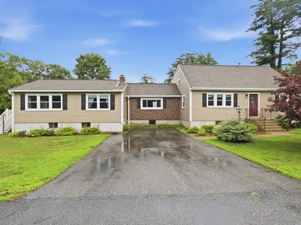 2 Westwood St, Burlington, MA 01803