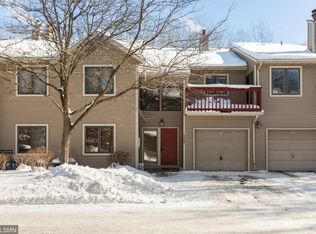 6099 Courtly Alcove, Woodbury, MN 55125