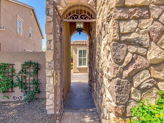 4th image of 2187 E Desert Broom Dr