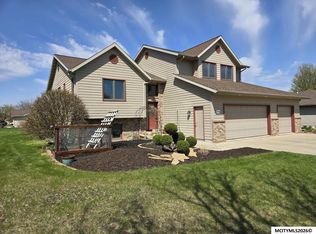 1110 15th St SE, Mason City, IA 50401