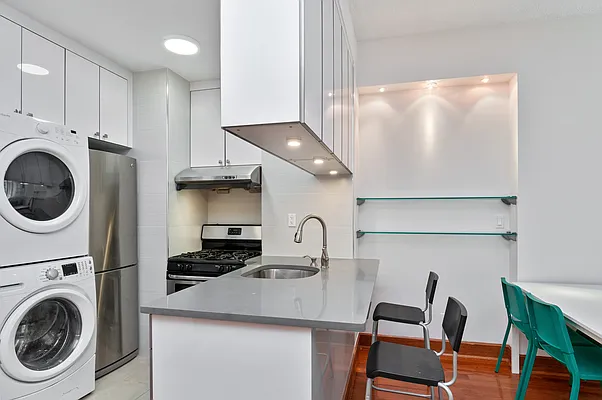 Rented by Corcoran | media 2