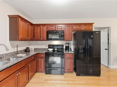 1 Jupiter Ln #B, Richmond, RI, 02898