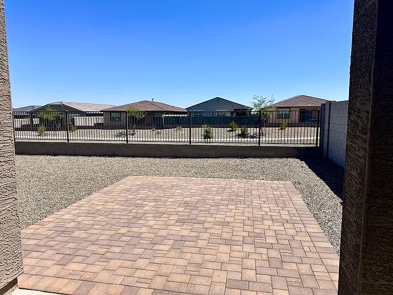 16073 W Desert Spoon Dr — Photo 18