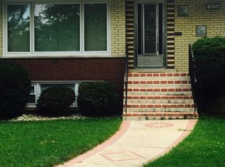 7835 Lawler Ave, Burbank, IL 60459