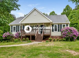 6832 Salem Quarter Rd, Belews Creek, NC 27009