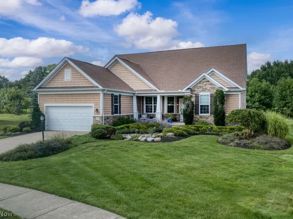 7225 Annadale Dr, Solon, OH 44139