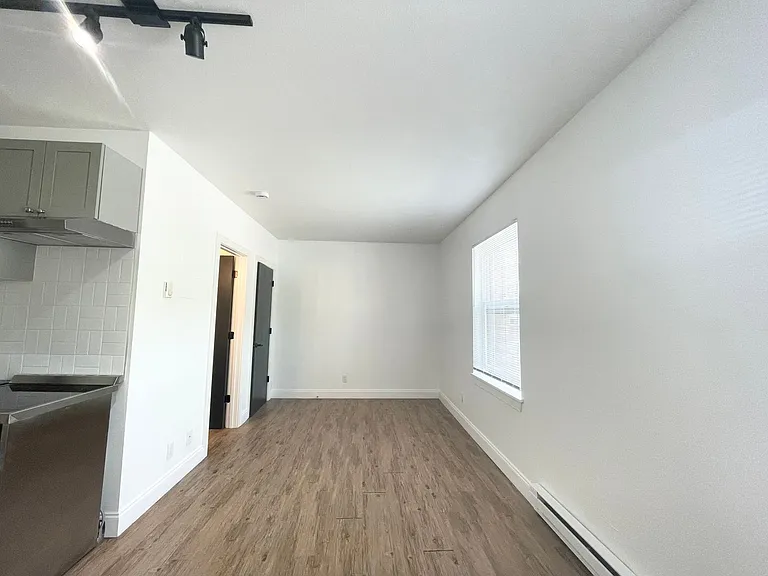 Mayn Suites — Photo 8